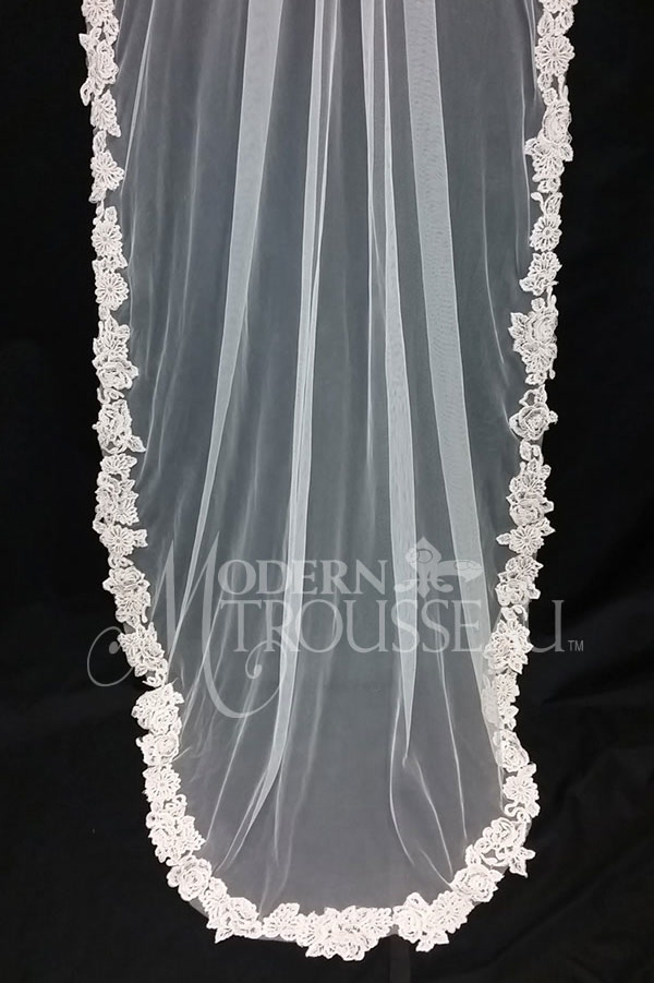 Riva Veil