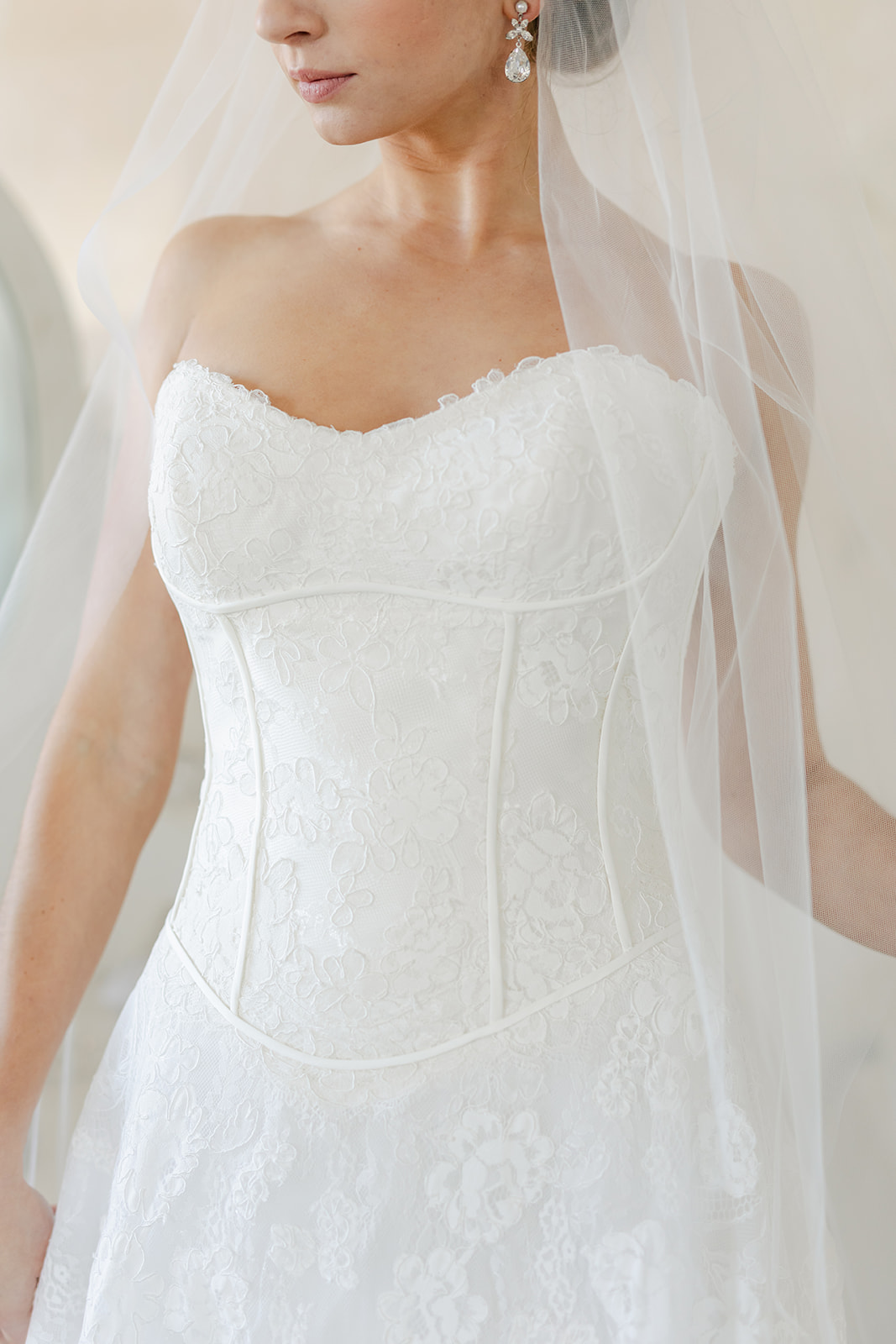 Claudia — Modern Trousseau