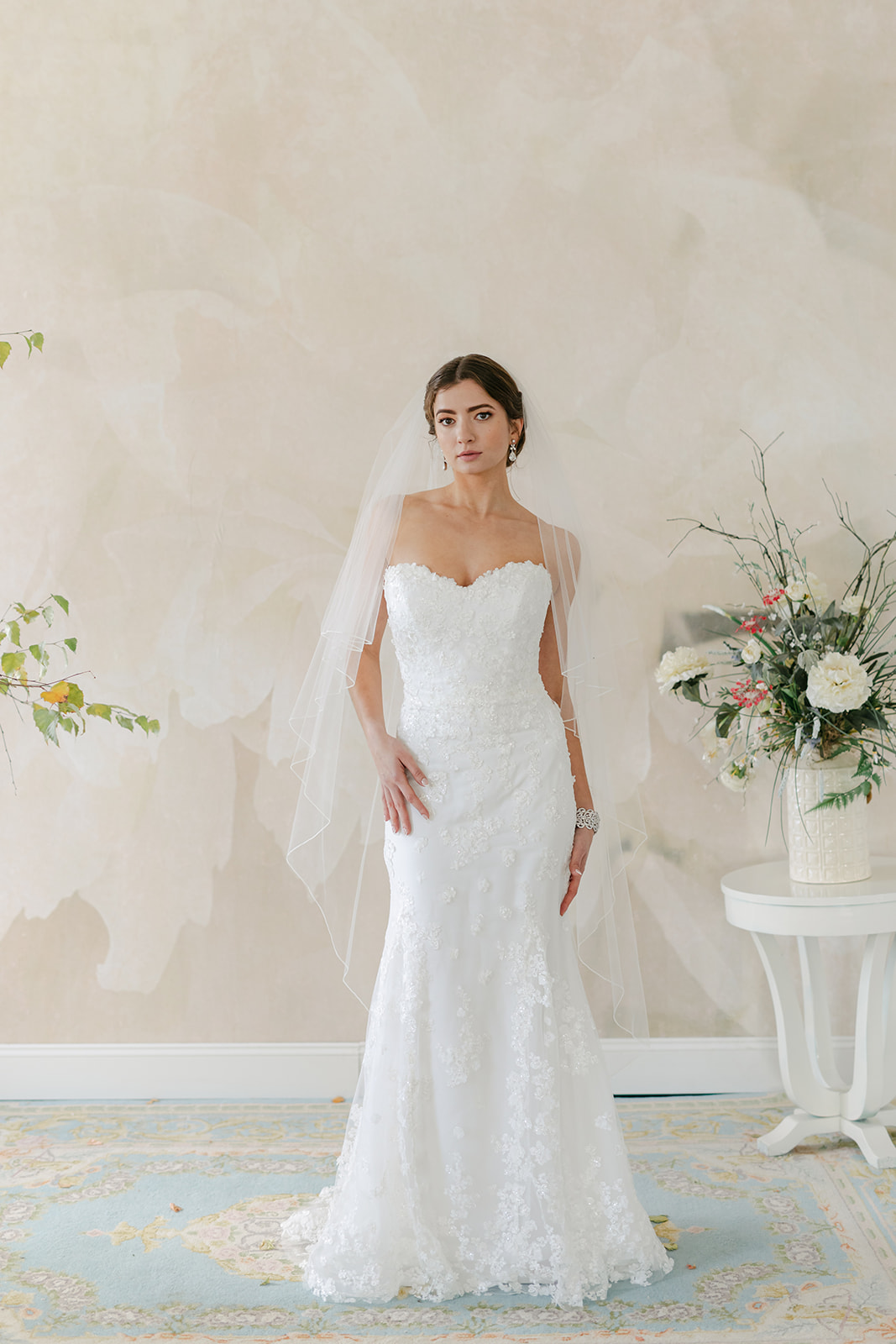 Lilly without Overskirt
