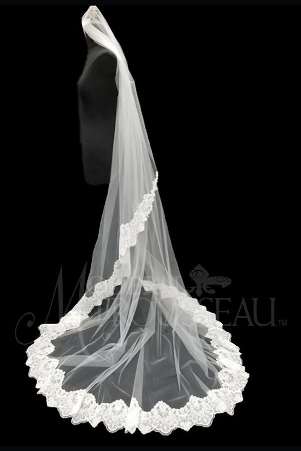 Nouveau Chapel Veil